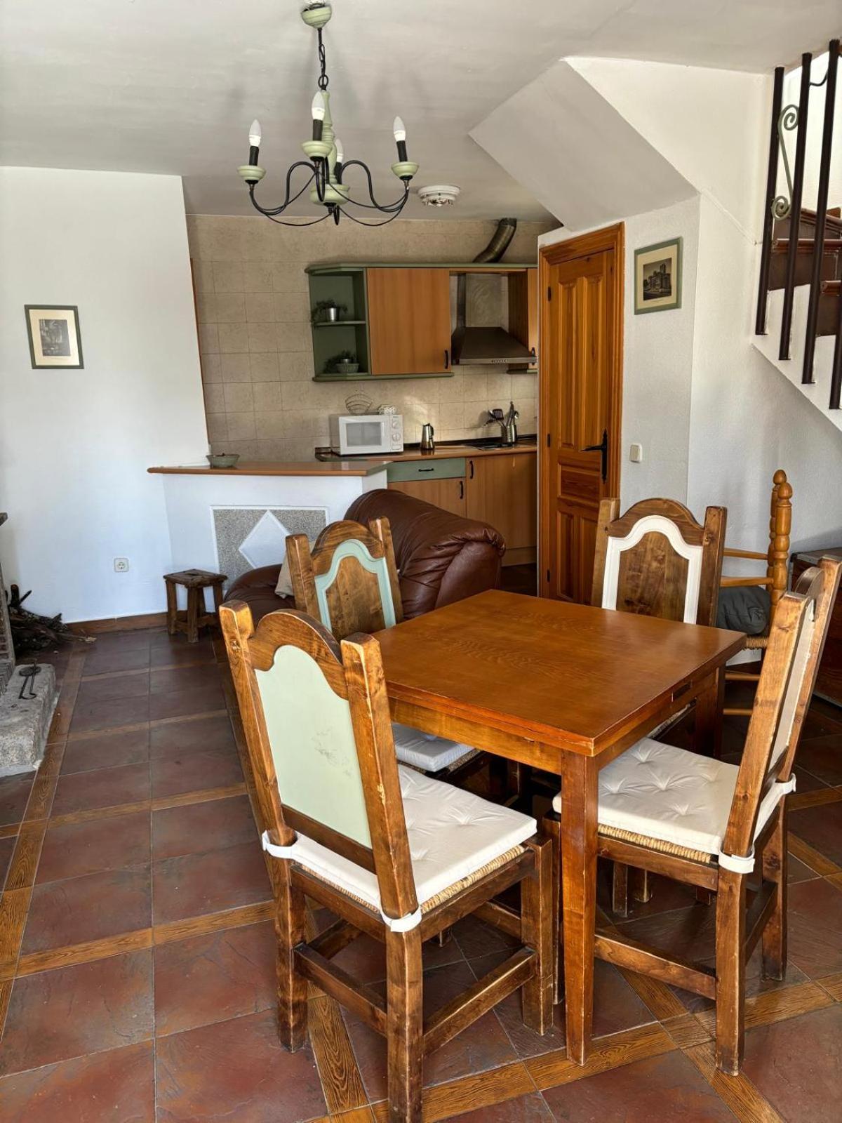 Altogredos Hotel Rural Y Apartamentos Turisticos Hoyos del Espino Extérieur photo